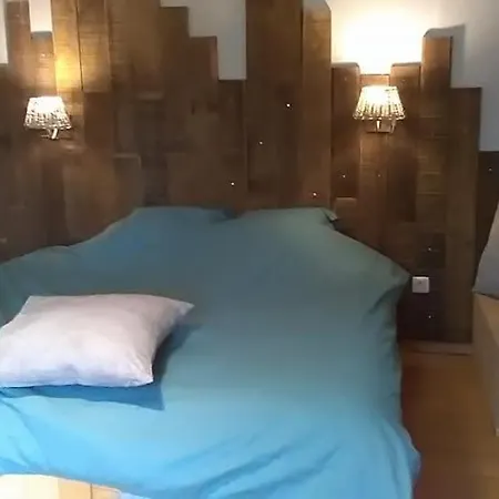 La Bourgseigneurie Mini-hôtel Bourseigne-Vieille